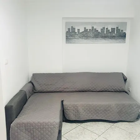 La Estrella, Cristianos Apartment